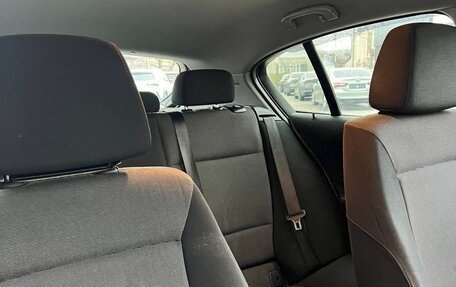 BMW 1 серия, 2005 год, 550 000 рублей, 10 фотография