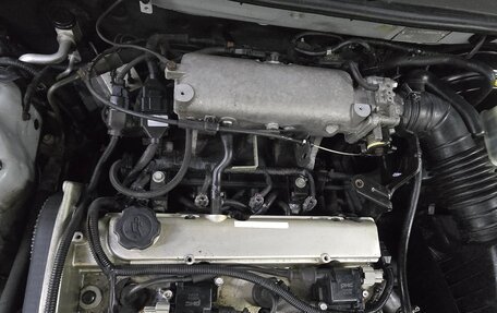 KIA Magentis I, 2005 год, 470 000 рублей, 12 фотография