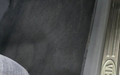 KIA Magentis I, 2005 год, 470 000 рублей, 20 фотография