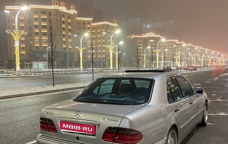Mercedes-Benz E-Класс, 1998 год, 1 850 000 рублей, 1 фотография