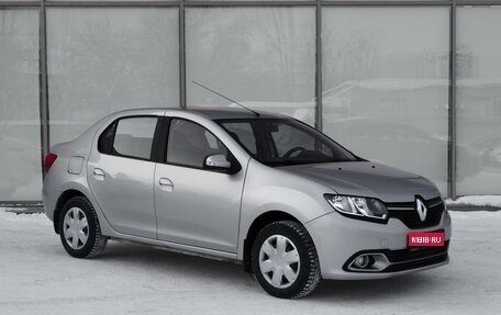 Renault Logan II, 2016 год, 990 000 рублей, 1 фотография