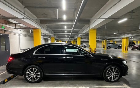 Mercedes-Benz E-Класс, 2016 год, 2 990 000 рублей, 2 фотография