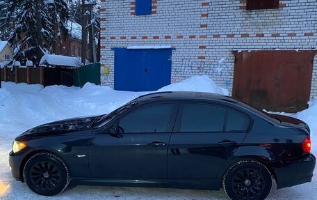 BMW 3 серия, 2009 год, 850 000 рублей, 11 фотография