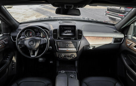 Mercedes-Benz GLS, 2018 год, 5 840 010 рублей, 12 фотография