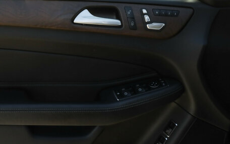 Mercedes-Benz GLS, 2018 год, 5 840 010 рублей, 24 фотография