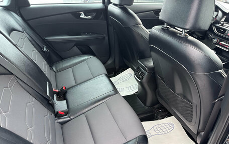 KIA Cerato IV, 2021 год, 2 370 000 рублей, 17 фотография