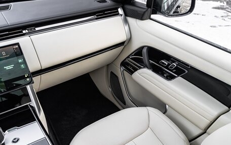 Land Rover Range Rover IV рестайлинг, 2025 год, 23 990 000 рублей, 28 фотография