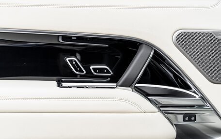 Land Rover Range Rover IV рестайлинг, 2025 год, 23 990 000 рублей, 30 фотография