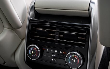 Land Rover Range Rover IV рестайлинг, 2025 год, 23 990 000 рублей, 38 фотография