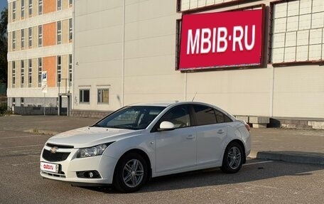 Chevrolet Cruze II, 2010 год, 850 000 рублей, 10 фотография