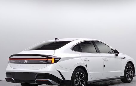 Hyundai Sonata VIII, 2024 год, 3 500 000 рублей, 2 фотография