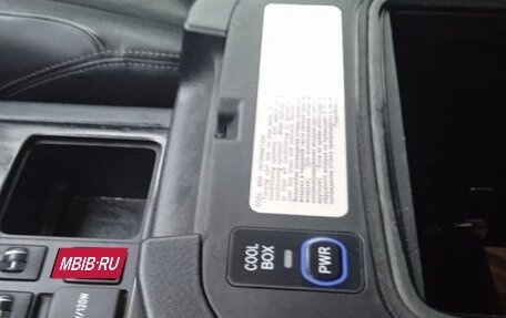 Toyota Land Cruiser Prado 150 рестайлинг 2, 2013 год, 2 750 000 рублей, 2 фотография