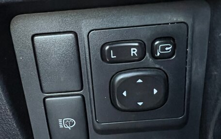 Toyota Land Cruiser Prado 150 рестайлинг 2, 2013 год, 2 750 000 рублей, 4 фотография