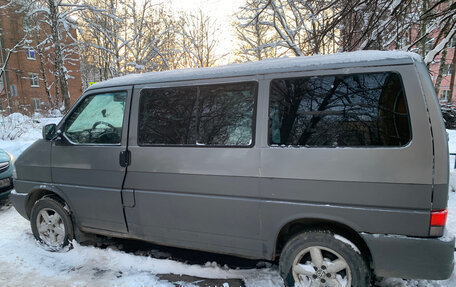 Volkswagen Multivan T4, 2003 год, 750 000 рублей, 10 фотография