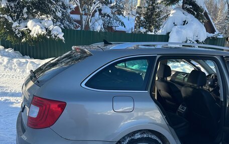 Skoda Superb III рестайлинг, 2014 год, 950 000 рублей, 14 фотография