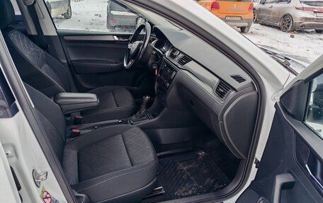 Skoda Rapid I, 2018 год, 1 250 000 рублей, 23 фотография