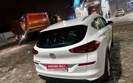 Hyundai Tucson III, 2019 год, 2 300 000 рублей, 6 фотография