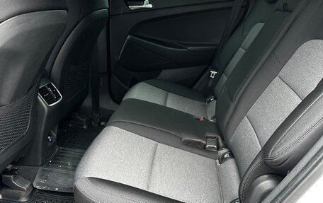 Hyundai Tucson III, 2019 год, 2 300 000 рублей, 16 фотография