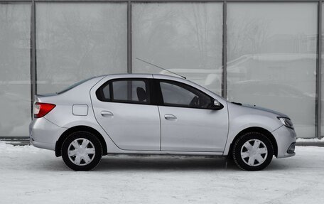 Renault Logan II, 2016 год, 990 000 рублей, 5 фотография