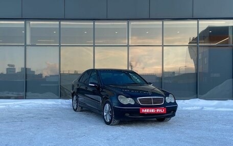 Mercedes-Benz C-Класс, 2003 год, 499 000 рублей, 2 фотография