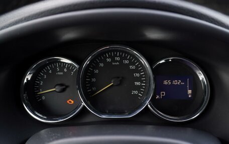 Renault Logan II, 2016 год, 990 000 рублей, 18 фотография