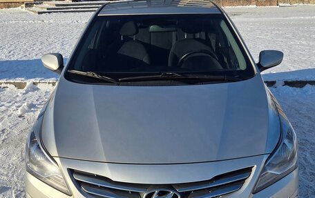 Hyundai Solaris II рестайлинг, 2016 год, 1 300 000 рублей, 1 фотография