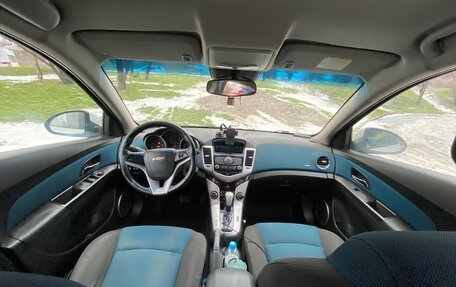 Chevrolet Cruze II, 2012 год, 800 000 рублей, 9 фотография