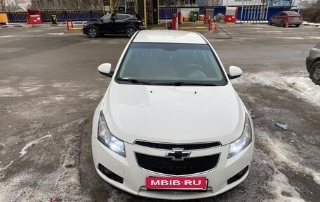 Chevrolet Cruze II, 2012 год, 800 000 рублей, 6 фотография