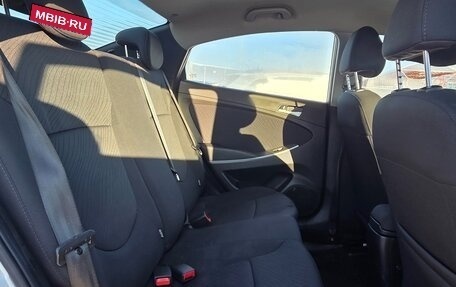 Hyundai Solaris II рестайлинг, 2016 год, 1 300 000 рублей, 6 фотография