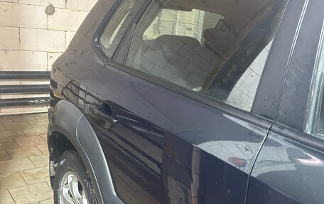 Hyundai Tucson III, 2010 год, 740 000 рублей, 4 фотография