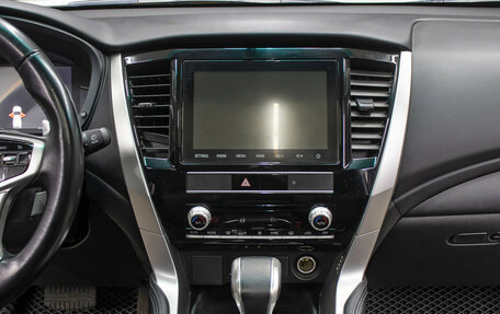 Mitsubishi Montero Sport, 2022 год, 4 298 000 рублей, 16 фотография