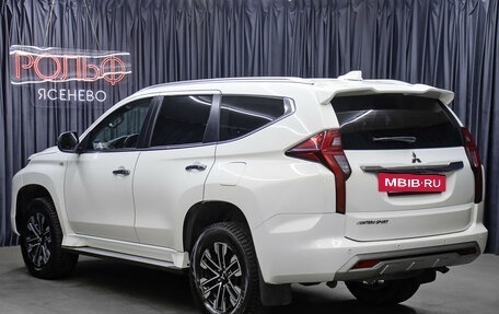 Mitsubishi Montero Sport, 2022 год, 4 298 000 рублей, 7 фотография