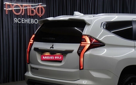 Mitsubishi Montero Sport, 2022 год, 4 298 000 рублей, 23 фотография