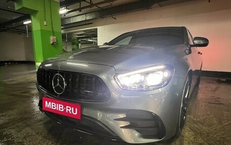 Mercedes-Benz E-Класс, 2022 год, 5 700 000 рублей, 12 фотография