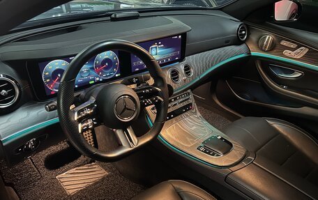 Mercedes-Benz E-Класс, 2022 год, 5 700 000 рублей, 24 фотография