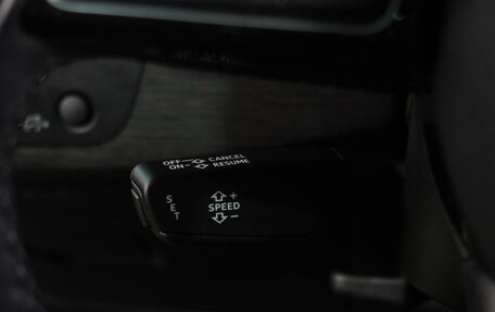 Audi A4, 2018 год, 2 869 000 рублей, 18 фотография