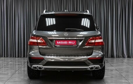 Mercedes-Benz M-Класс, 2012 год, 2 621 000 рублей, 4 фотография