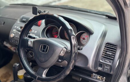 Honda Fit III, 2002 год, 390 000 рублей, 7 фотография