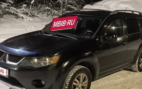 Mitsubishi Outlander III рестайлинг 3, 2007 год, 595 000 рублей, 4 фотография