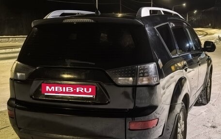 Mitsubishi Outlander III рестайлинг 3, 2007 год, 595 000 рублей, 8 фотография