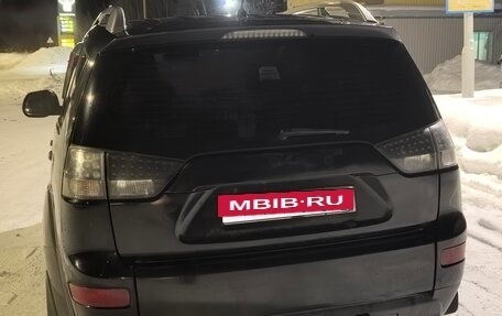 Mitsubishi Outlander III рестайлинг 3, 2007 год, 595 000 рублей, 7 фотография