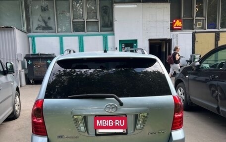 Toyota Corolla, 2004 год, 550 000 рублей, 2 фотография