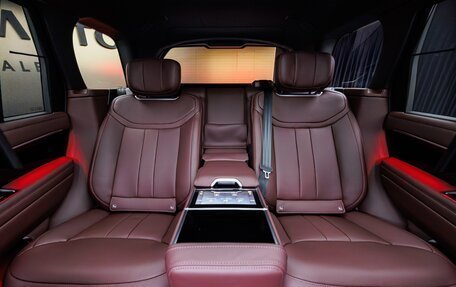 Land Rover Range Rover IV рестайлинг, 2025 год, 24 780 000 рублей, 36 фотография