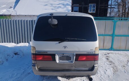 Toyota HiAce H100, 1995 год, 850 000 рублей, 6 фотография