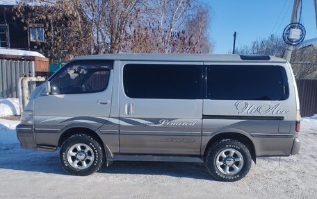 Toyota HiAce H100, 1995 год, 850 000 рублей, 8 фотография