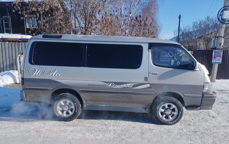 Toyota HiAce H100, 1995 год, 850 000 рублей, 3 фотография