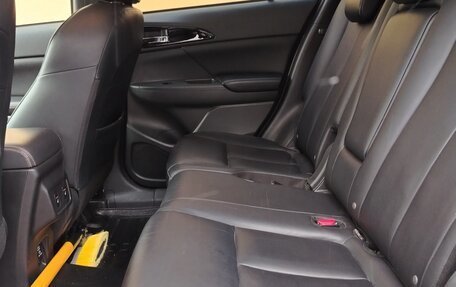 Mitsubishi Eclipse Cross, 2018 год, 2 280 000 рублей, 14 фотография