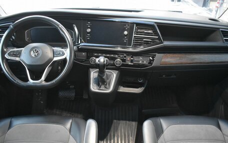 Volkswagen Multivan T6 рестайлинг, 2020 год, 5 127 000 рублей, 13 фотография