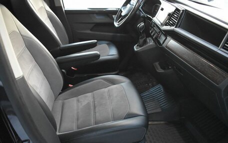 Volkswagen Multivan T6 рестайлинг, 2020 год, 5 127 000 рублей, 10 фотография