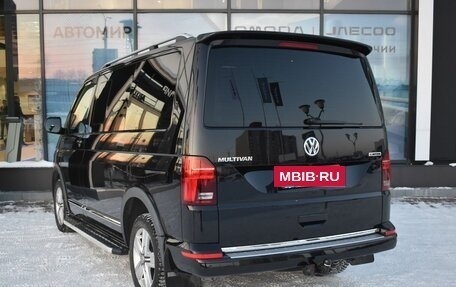 Volkswagen Multivan T6 рестайлинг, 2020 год, 5 127 000 рублей, 7 фотография